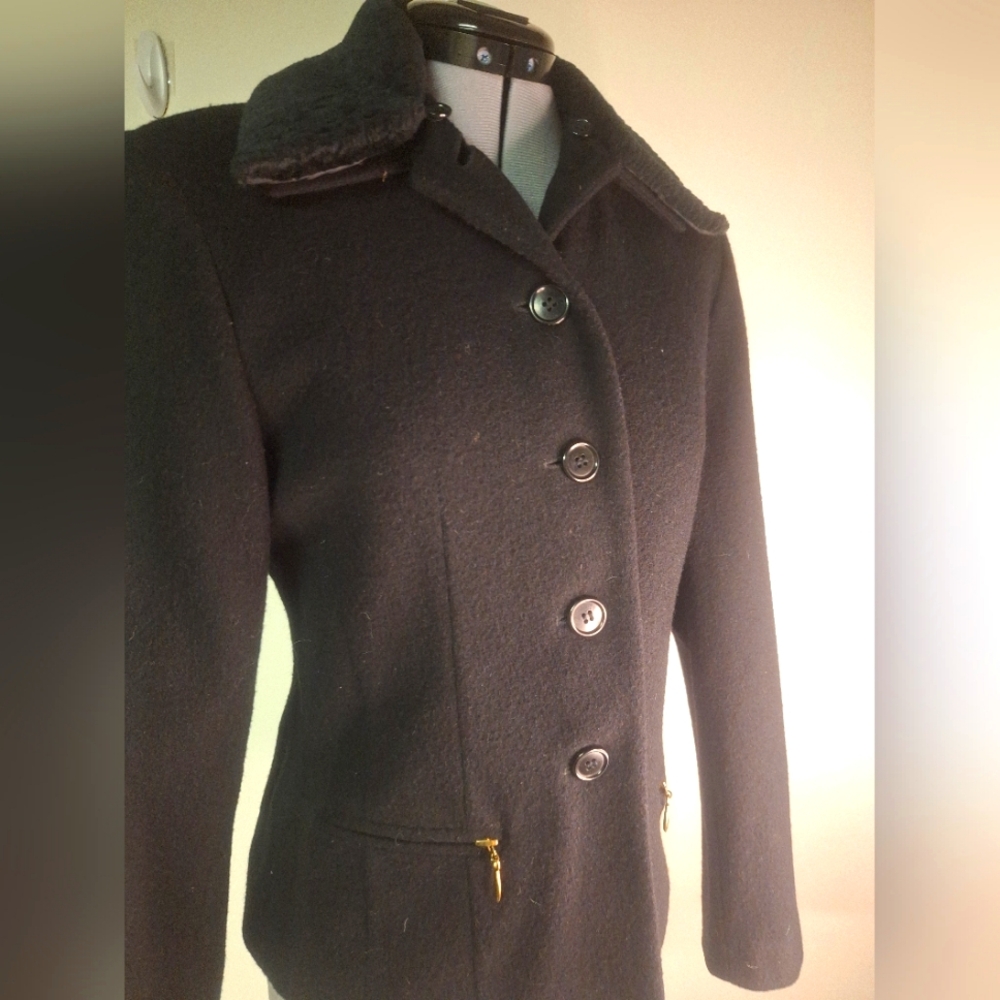 Alanni by Donny Brook (Made in Russia) Black 100% Wool Coat Size 6